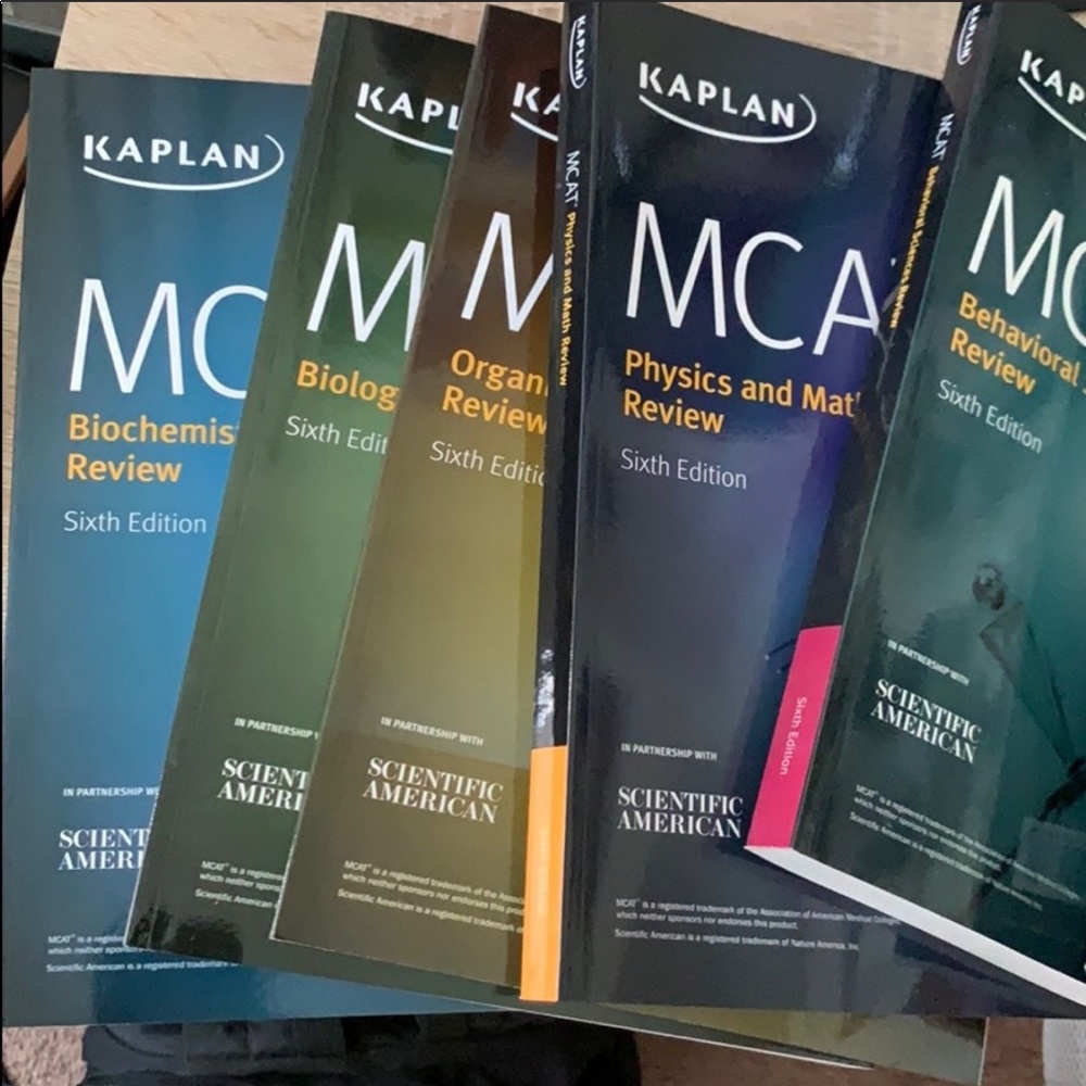 Brand new Kaplan 6th edition MCAT books 1-5